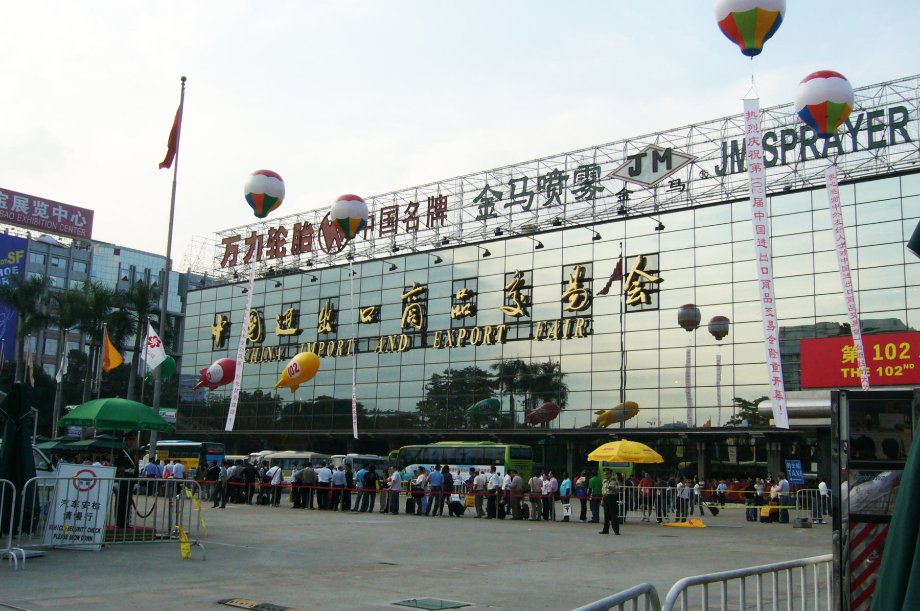 Canton Fair e Yiwu não são a mesma coisa. E confundir os dois custa caro.